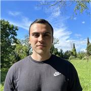 Professeur particulier pour donner des cours d’informatique à partir de tout niveau et pour tout âge !